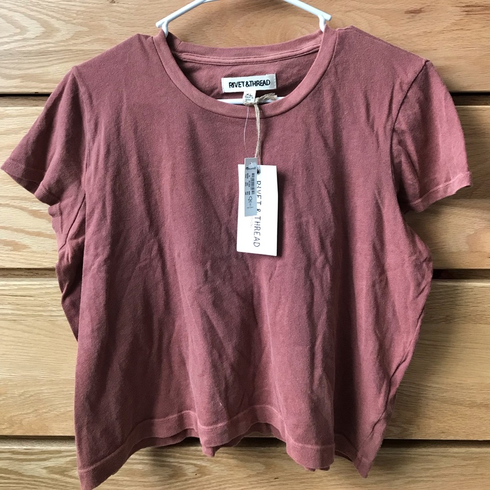 Rivet and thread cropped tee!